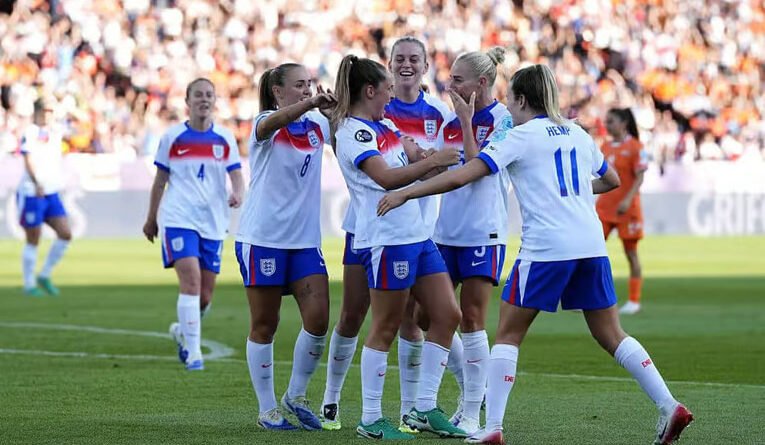 England 4–0 Netherlands