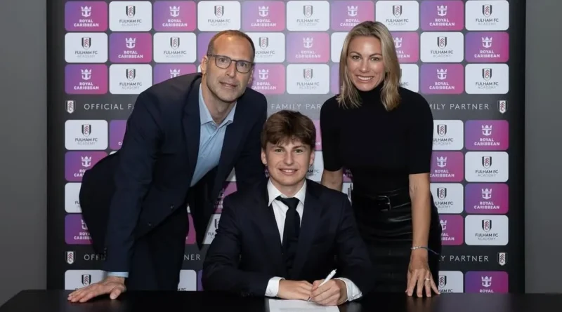 Chelsea legend's son signs contract with Premier League club