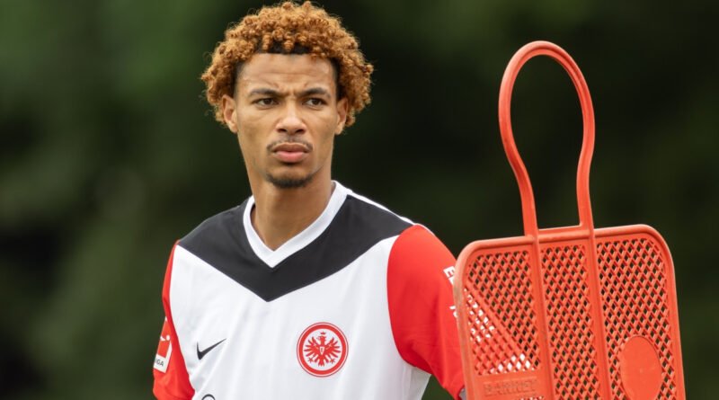 Liverpool Submit €90 Million Bid for Hugo Ekitiké After Stellar Bundesliga Season