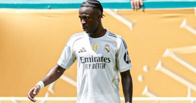 Vinícius Júnior's Contract Renewal at Real Madrid Stalls Amid Growing Uncertainty