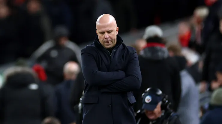 Liverpool Set to Sack Arne Slot After Burnley Crisis as Xabi Alonso 'Gives Green Light' for Anfield Return