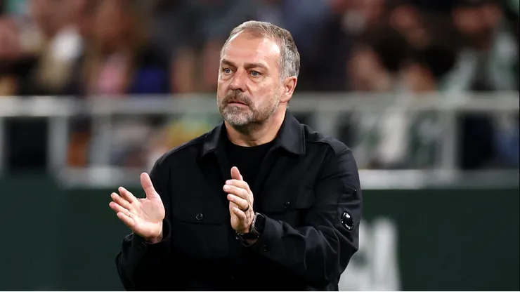 Hansi Flick prepares an unprecedented lineup for the final against Real Madrid