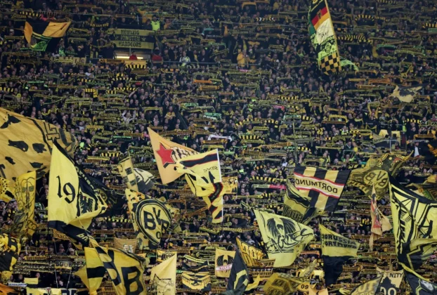 Der Klassiker Fever: Borussia Dortmund Receives 400,000 Ticket Requests for Bayern Munich Clash