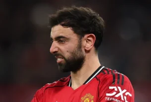Bruno Fernandes 'Reaches Breaking Point' at Man Utd: Captain Considers Exit After Amorim Sacking