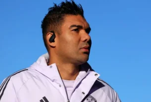 Arsenal vs Man Utd: Casemiro Warns of 'Set-Piece Danger' as Gunners Eye Premier League Dominance