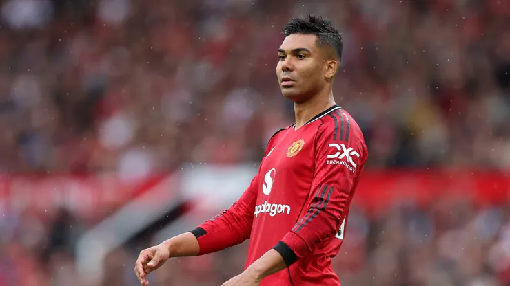 Post-Casemiro Plan: Manchester United Shortlist Four Premier League Stars to Replace Brazil Legend