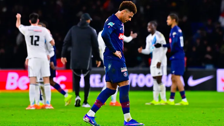 Parisian Derby Nightmare: PSG Dumped Out of French Cup as Academy Graduate Ikoné Seals Shock Victory