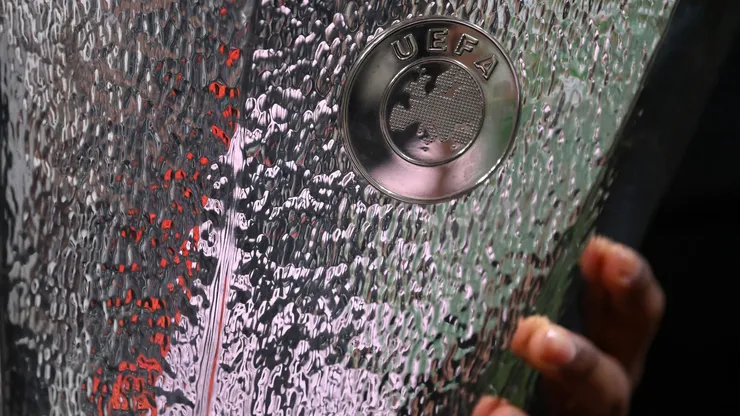  Europa League Trophy