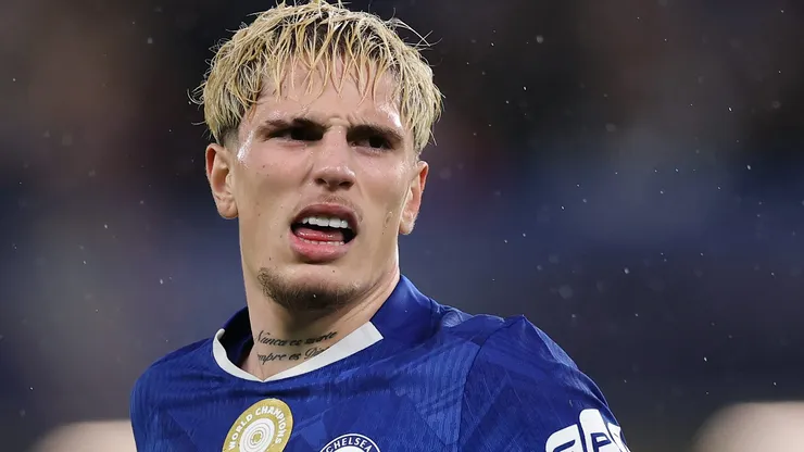 Garnacho Eyes Chelsea Exit: Argentine Star Considering Loan Move After Losing Spot to In-Form Estêvão