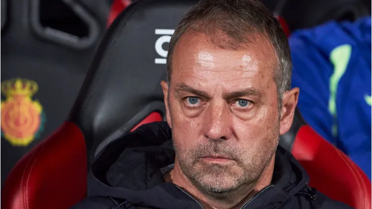 Barcelona Crisis? Jan Tomaszewski Claims Hansi Flick "Doesn't Fit" and Should Be Sacked