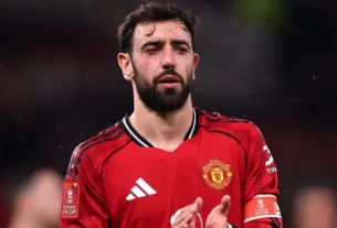 Bruno Fernandes Demands Record £400k-a-Week Deal to Extend Manchester United Stay