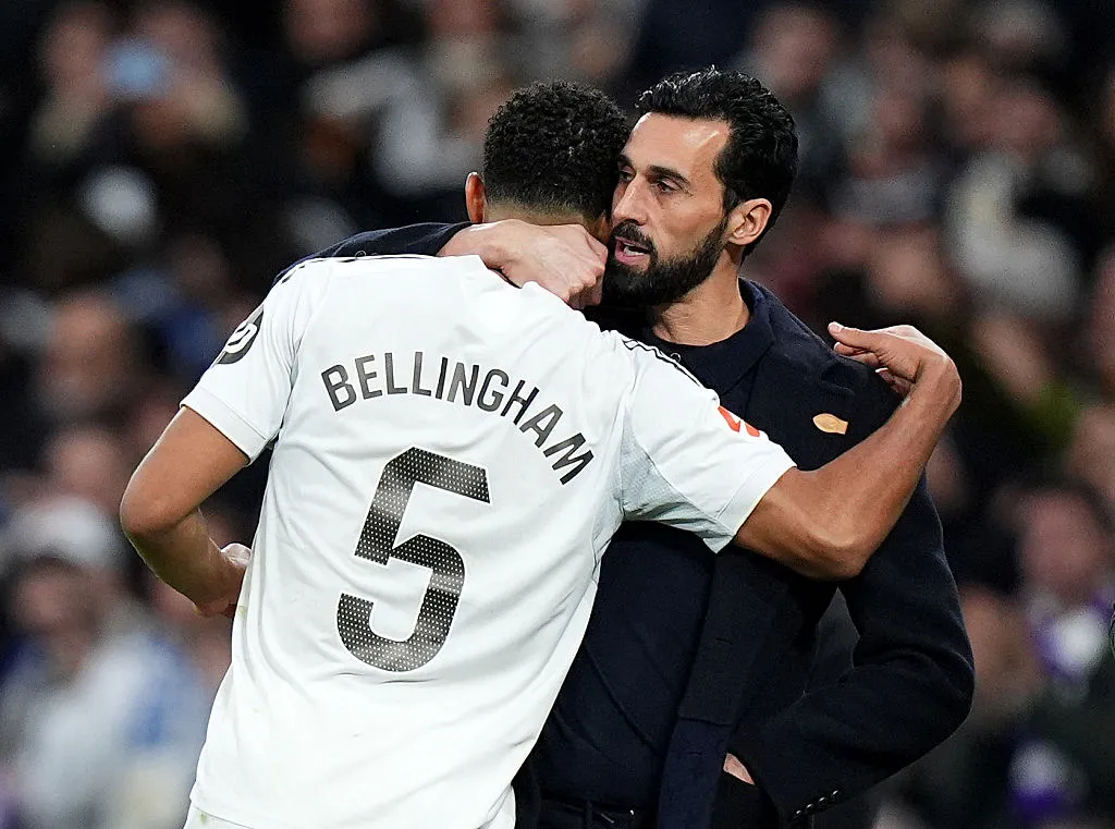 According to The Athletic, Real Madrid's board has not disclosed the type and duration of Arbeloa's contract. Sources close to the coach revealed that 'this contract is not limited to this season only'. Even so, there are indications that the club is looking for a replacement. At the same time, he had a conversation with the squad to improve the tense atmosphere