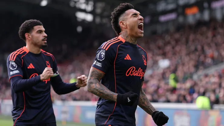 Igor Jesus (right) scored in a Premier League match.