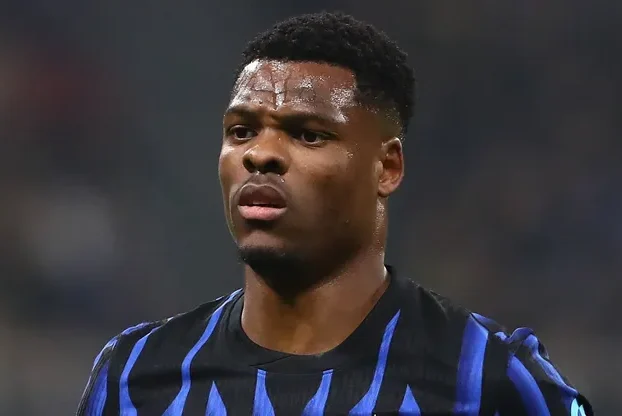 Liverpool Open Talks for Denzel Dumfries as Frimpong Injury Crisis Deepens