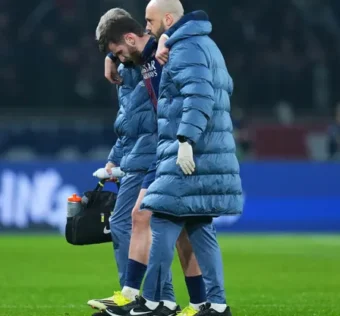 Kvaratskhelia Injury Blow: PSG Star to Miss 'Le Classique' After Champions League Setback