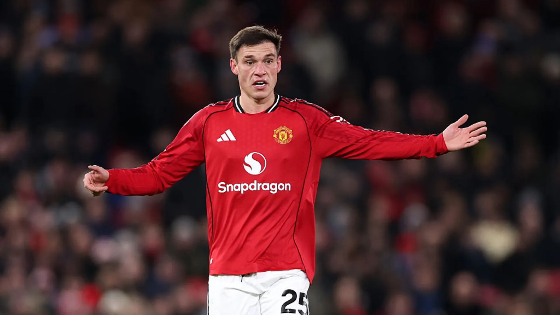 Manuel Ugarte is set to leave Manchester United