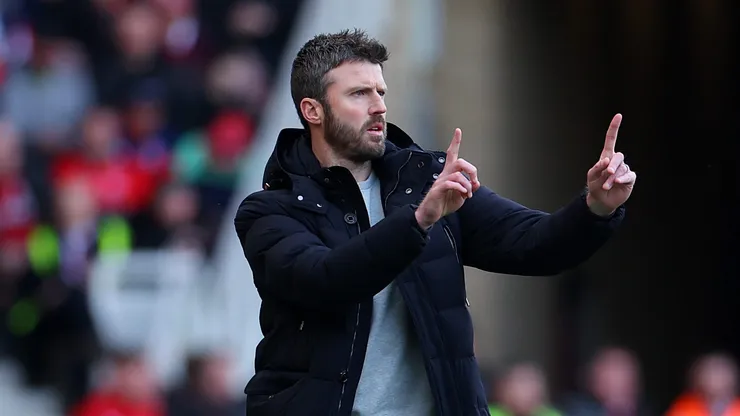 Tension at Manchester United as Michael Carrick Rivals Solskjaer for Interim Manager Role