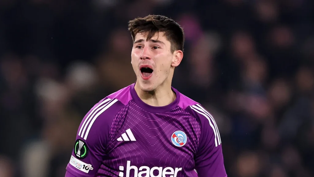 Milan reach verbal agreement with Mike Maignan for a five-year contract extension