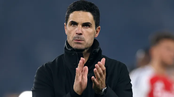 Arteta during an Arsenal match