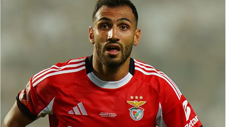  Benfica receives a €50m offer from Al-Hilal for Pavlidis; the player does not want to leave in January.