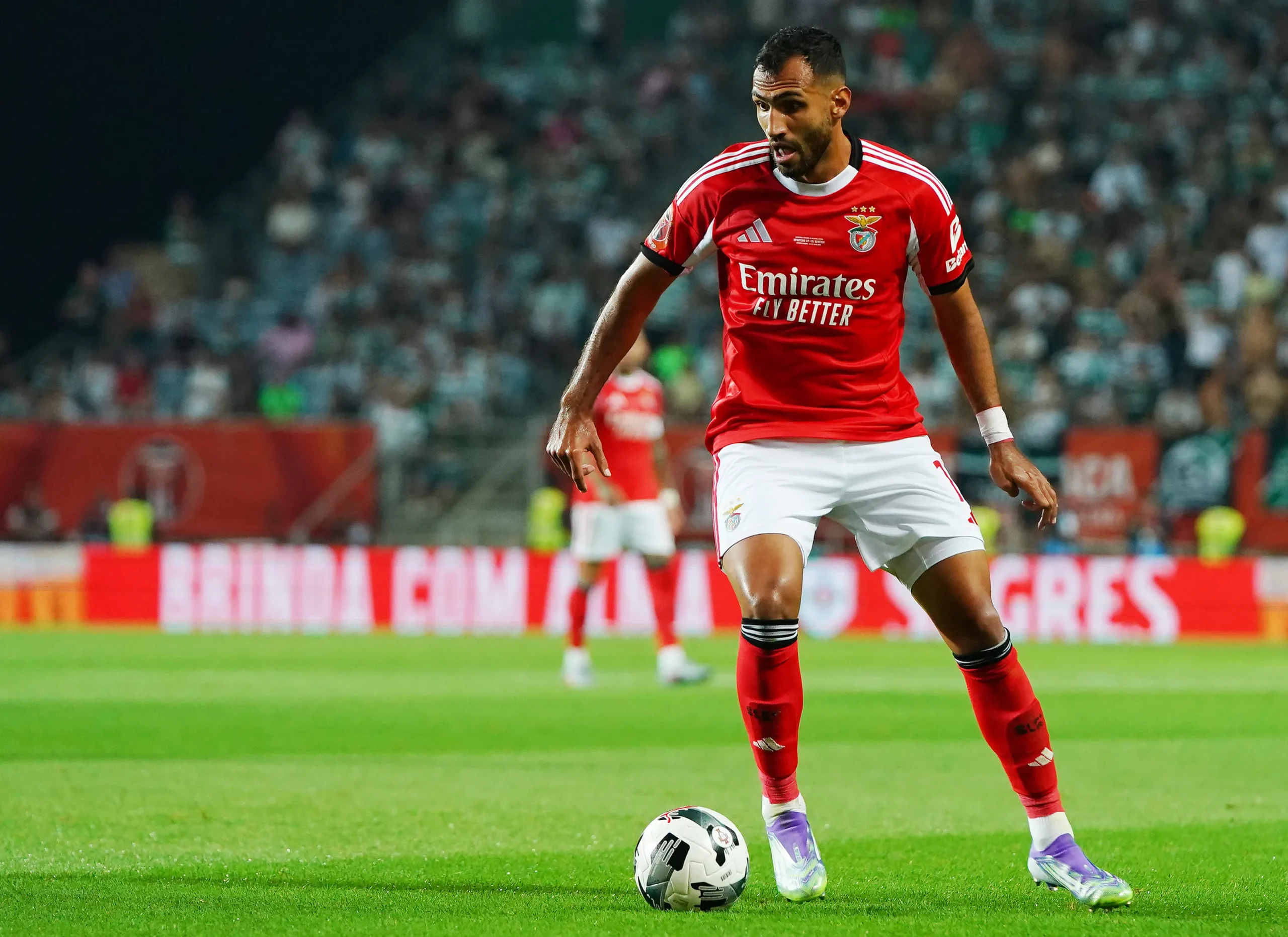 Al-Hilal Submit €50m Bid for Benfica Star Vangelis Pavlidis—But Greek Striker Hesitant to Leave Mourinho