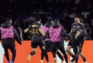 Qarabag Stun Eintracht Frankfurt with Last-Gasp Winner to Secure Play-off Spot