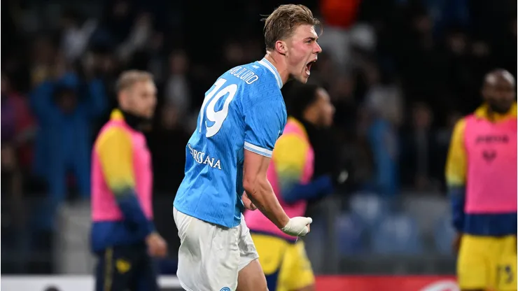 On loan to Napoli, the striker has adapted to Italian football