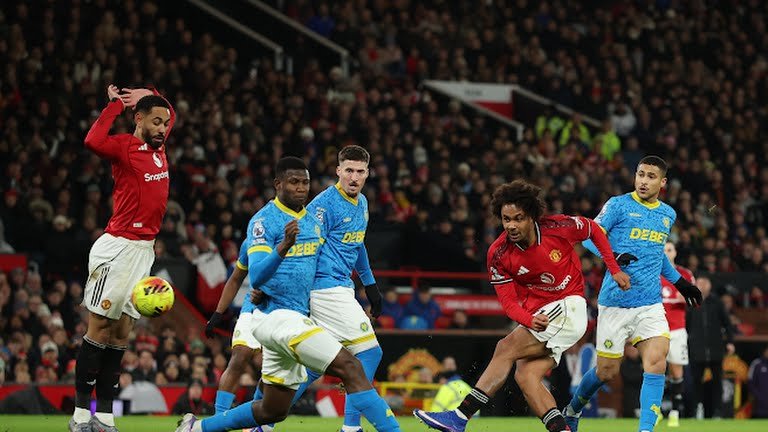 Manchester United 1–1 Wolves