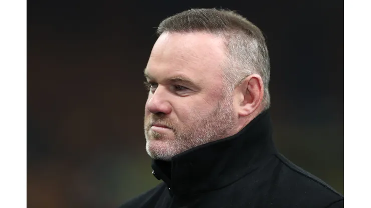 Rooney vs. Walcott: Legendary Striker Sparks Heated Debate Over 2008 United vs. Modern Arsenal