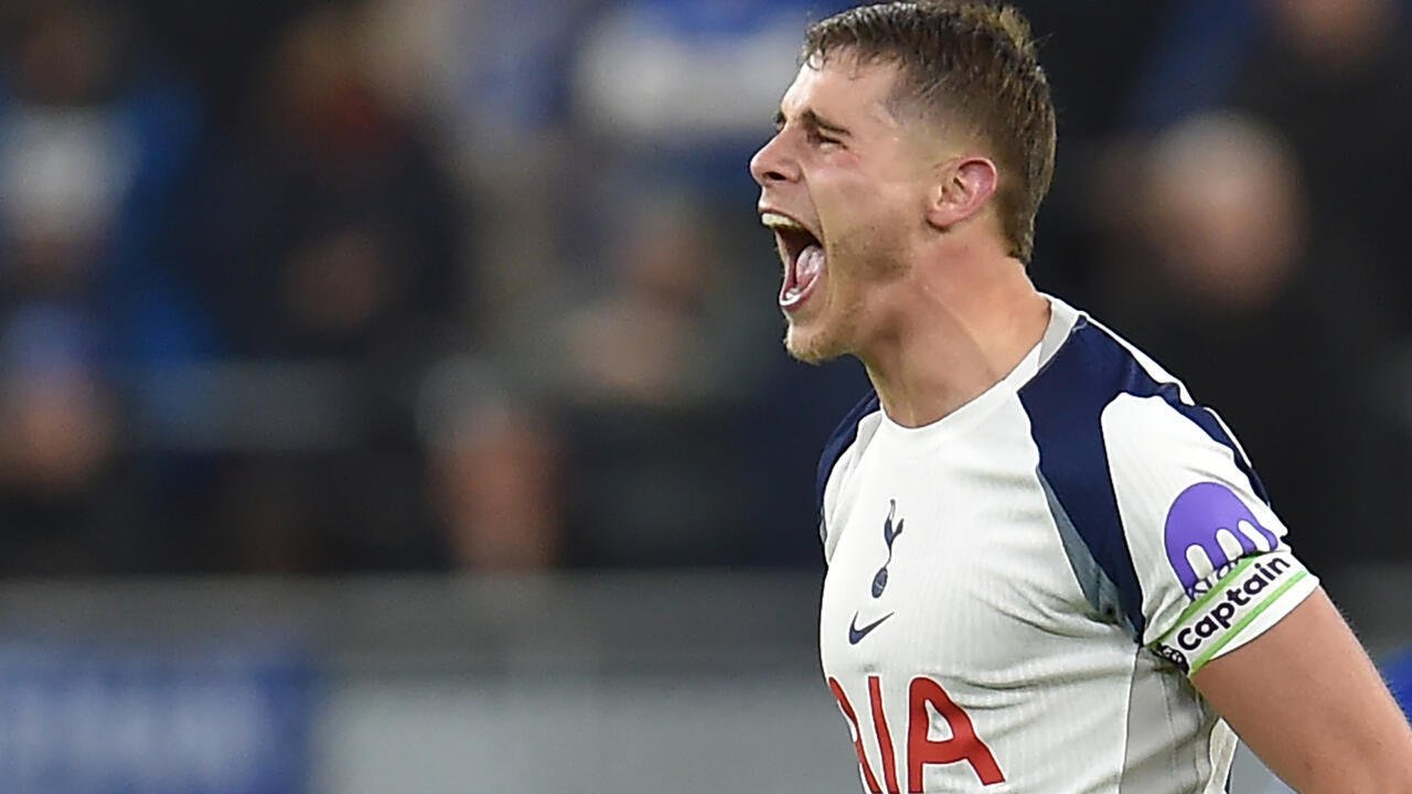 World Record Fee? Tottenham Demand £100m for Micky van de Ven Amid Liverpool and Man Utd Interest