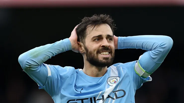 Bernardo Silva Offers Himself to Barcelona: Why the "Pedri Factor" Could Block the Dream Move