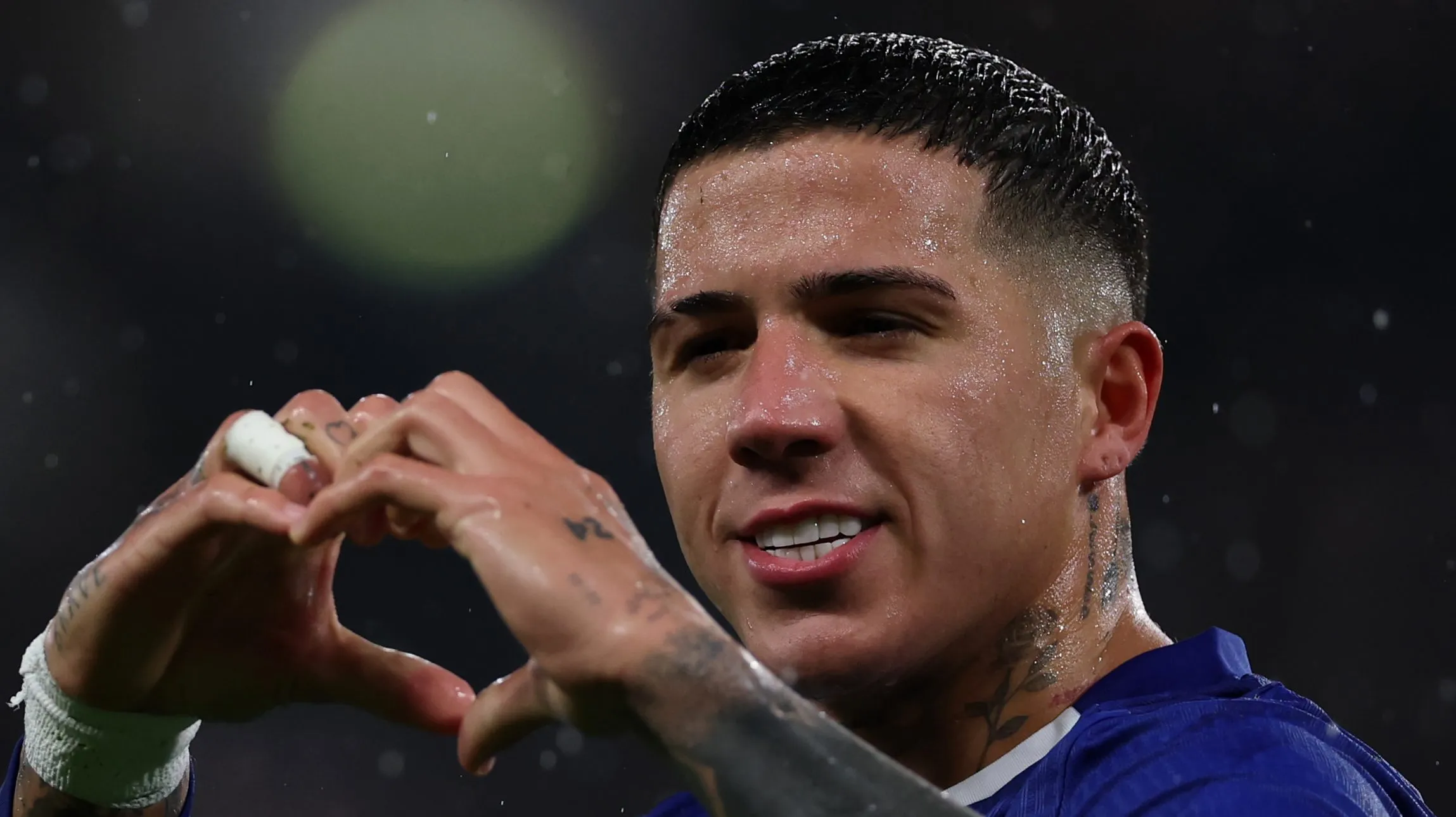 Chelsea Set Staggering €220m Price Tag for Enzo Fernández as PSG Plot Record-Breaking Move