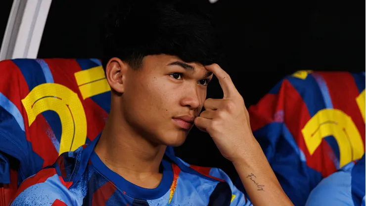 "A mistake for his career": Deco and Hansi Flick disappointed as Dro Fernández joins PSG