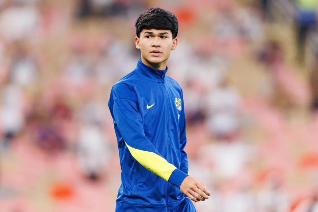 Dro Fernández informed the coach that he wanted to leave Barcelona. Flick didn't like the decision, and Deco, the club's director, sent a message to the player, who has already been announced by PSG