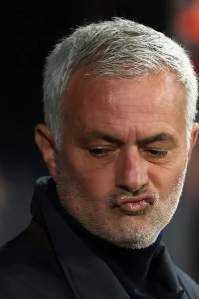 Juventus Fans Mock José Mourinho After Benfica Defeat; "The Special One" Under Fire in Portugal