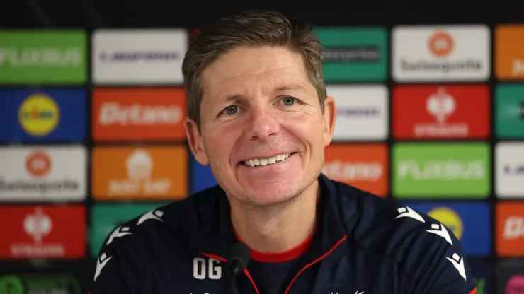 Oliver Glasner doesn't mince words about taking over as manager of Manchester United: "A waste of time"