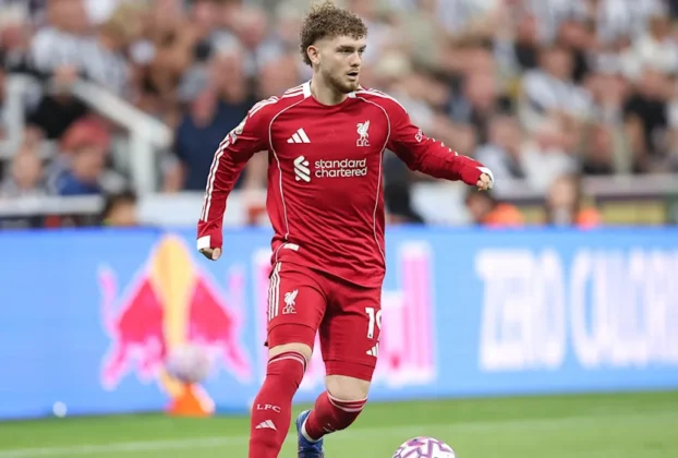 Liverpool Star Now Getting the "Harvey Elliott Treatment" from Slot as Exit Looms