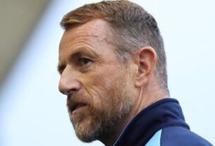 Blackburn Ready to Appoint Gary Rowett as New Head Coach