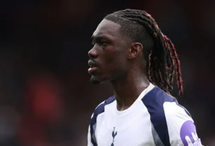 Tottenham Midfielder Yves Bissouma Struggles Again as Newcastle Take Advantage – 4/10 Rating