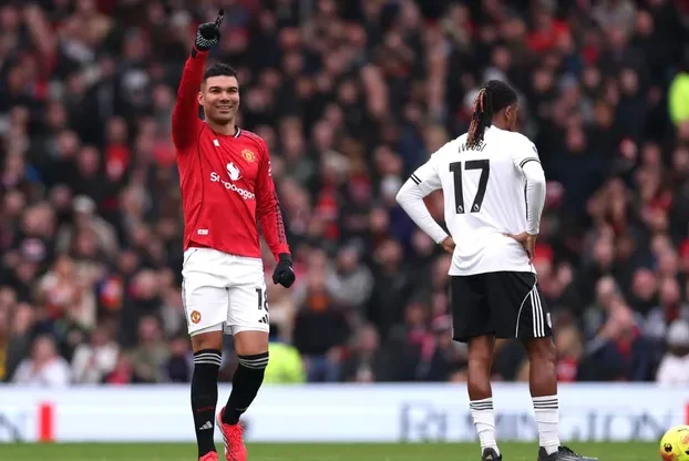 Sesko’s Stoppage-Time Thriller: Man Utd Edge Fulham 3-2 to Reclaim Top Four Spot