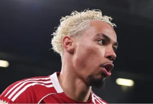 Ekitiké Double Blitz: Liverpool Crush Newcastle 4-1 as Wirtz Pulls the Strings