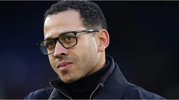 Liam Rosenior Urges Chelsea to Sign Valentín Barco as BlueCo Connection Targets Bayern Munich Hijack