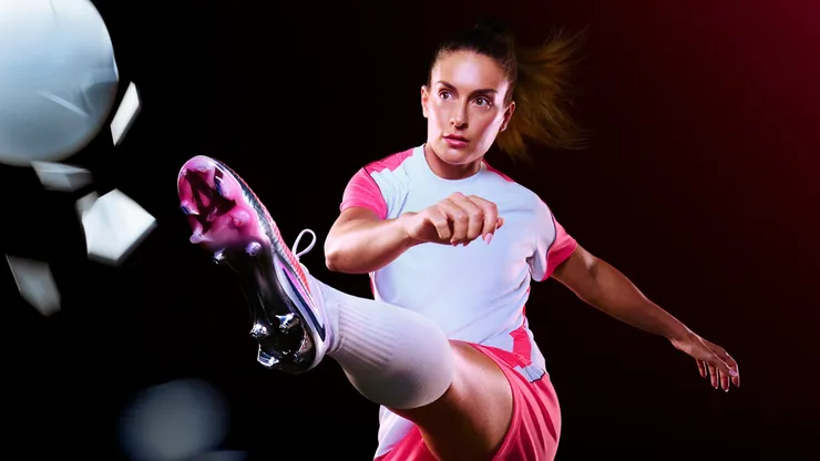 Alexia Putellas Unveils Signature Nike Phantom 6: The "Number 11" Tribute to Rivaldo