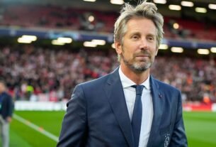 Edwin van der Sar Reveals Why He Rejected Man Utd Return After "Secret" Ed Woodward Talks