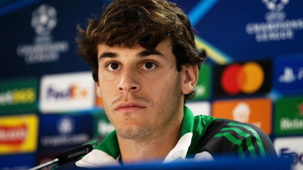 Paulo Bernardo’s Celtic Career Over? Why Oxlade-Chamberlain’s Rise Ends the ‘Parkhead Flop’ Era