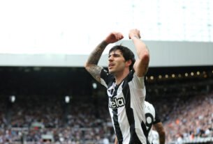 Tonali to Old Trafford? Newcastle star ‘keen’ on blockbuster Man Utd move as INEOS plan £80m midfield overhaul